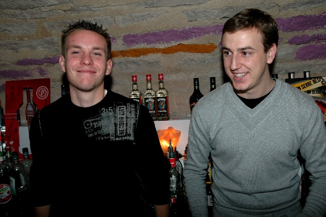 min 2007 12 15 jam 092